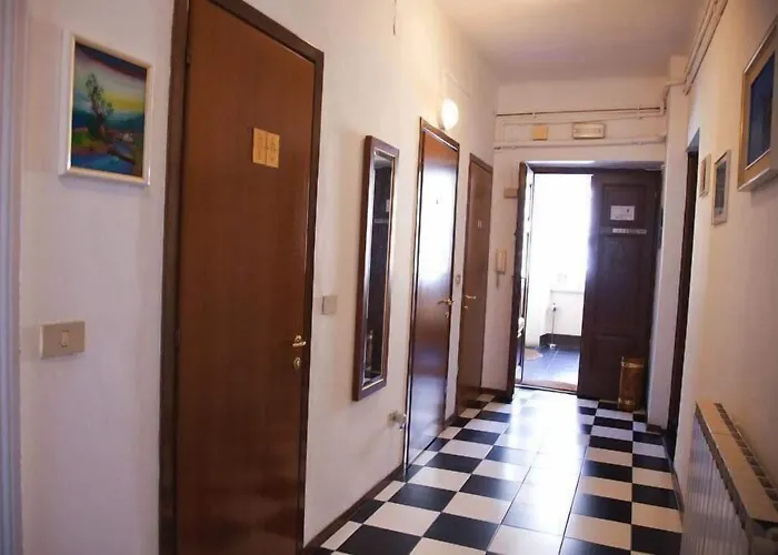 畔索尼瑞提美尔酒店 3* 的里雅斯特