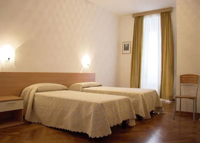 畔索尼瑞提美尔酒店